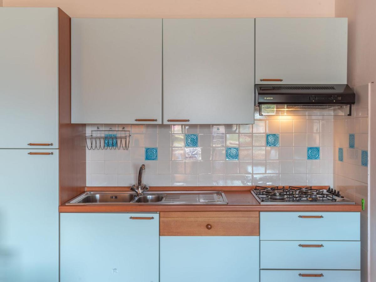 Apartment Giuly By Interhome Гольфо-Аранчі Екстер'єр фото
